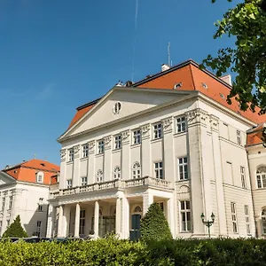 Austria Trend Schloss Wilhelminenberg Wien