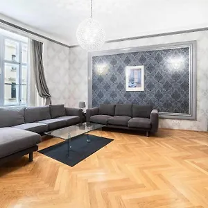 Appartement Carlton, Wenen